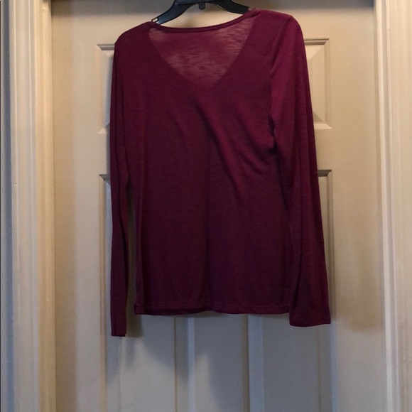 V Neck Tee - Picture 4 of 4